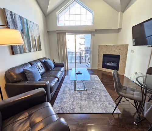 Avenue SW Polo Terrace Apartment