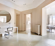 Spacious & Elegant Flat Near the Arc de Triomphe