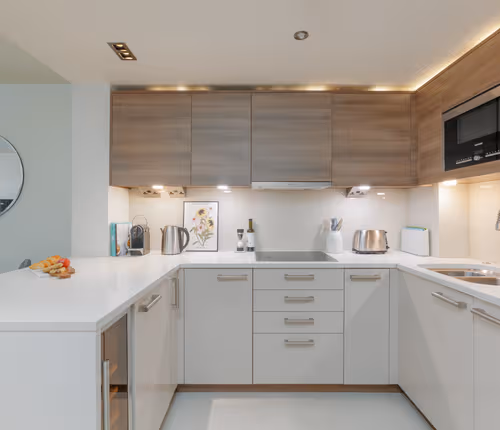 Fully equipped kitchen in 1 bed at 70 Doulton - Chelsea Creek