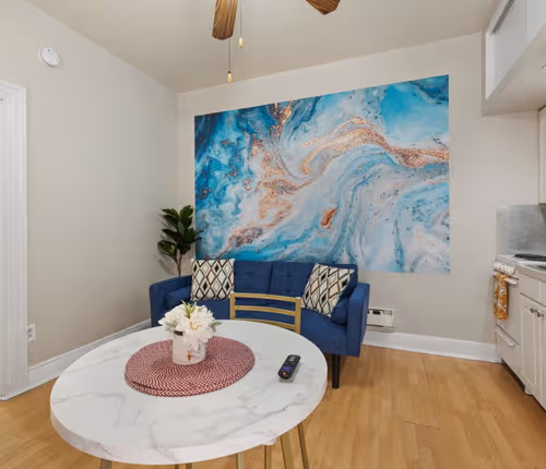 Quince Street Apartment