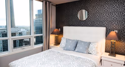 Bremner Blvd Serviced Apartment