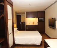 Hennessy Road Apartments, Wan Chai