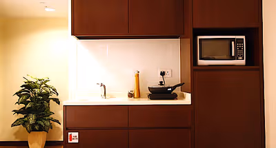 Hennessy Road Apartments, Wan Chai