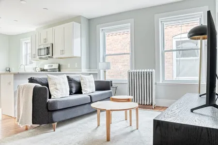 Winthrop Rd Apartment -116