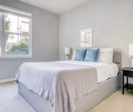 Buckingham Dr Apartment