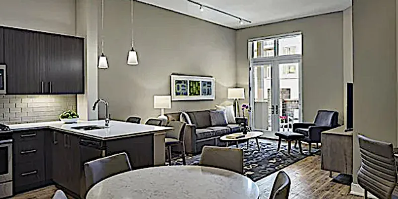 Park Ave Serviced Street Apartment