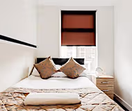 Kensington 4-bedroom Deluxe House