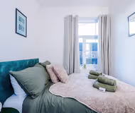Bedroom at Valencia Road by Mia Partners