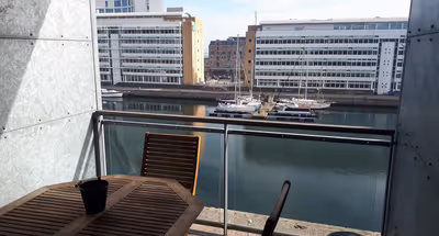 Dampfærgevej 12 Servied apartment