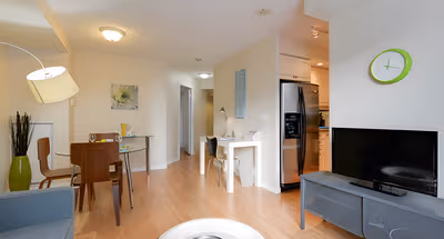 Simcoe Street Serviced Apartments