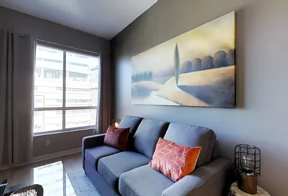 Simcoe St Serviced Apartment