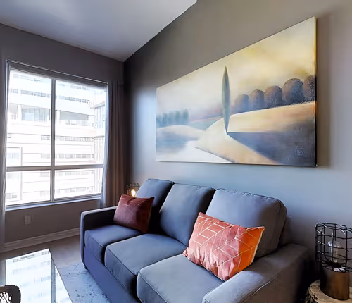 Simcoe St Serviced Apartment