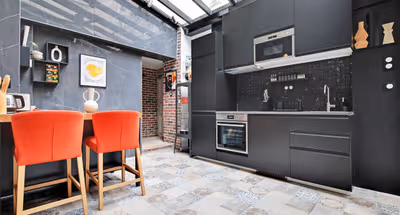 Pompidou Serviced Apartment