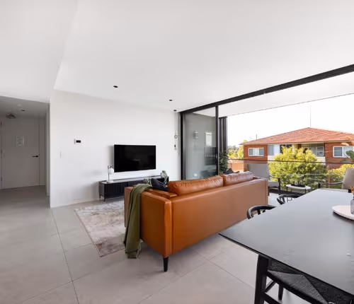 Milford Street Serviced Apartment