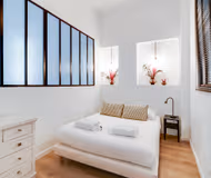 Place Saint-Germain-Des-Près Odeon, Monnaie De Paris- A Fine Parisian Living