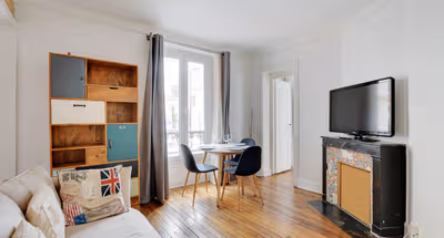 République Serviced Apartment