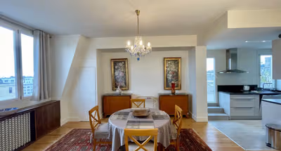 Chabrol Serviced Apartment