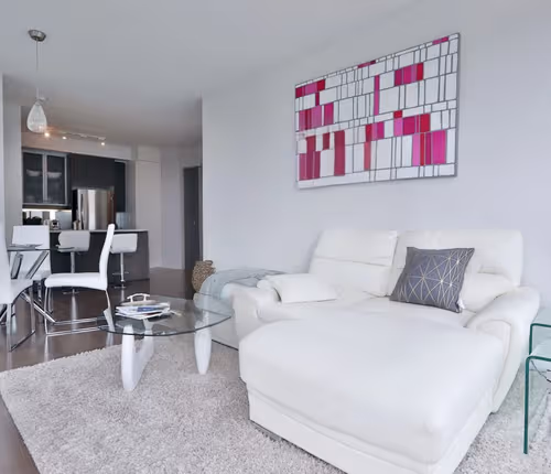 Yorkville Ave. Apartment