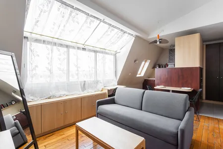 Boulevard Serviced Apartment