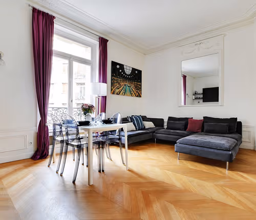 Avenue de Friedland Serviced Apartment, Mobility Lease