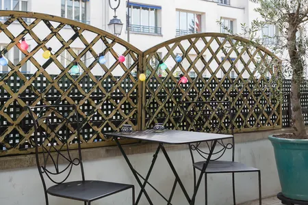 Batignolles One