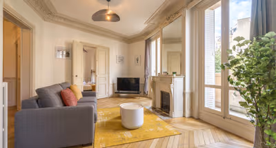 Mozart Serviced Apartment