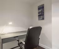 Richards St Apartment