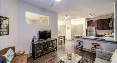 W North St Apartment