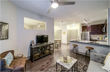 W North St Apartment
