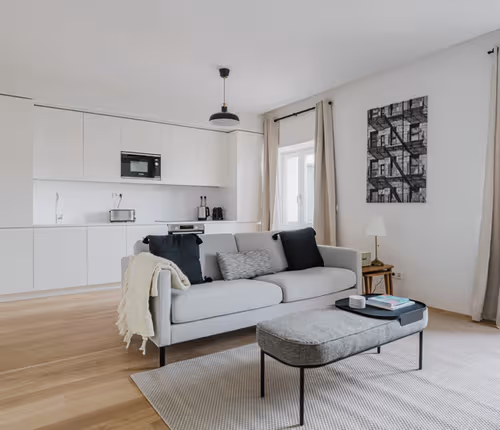 Areeiro Serviced Apartment