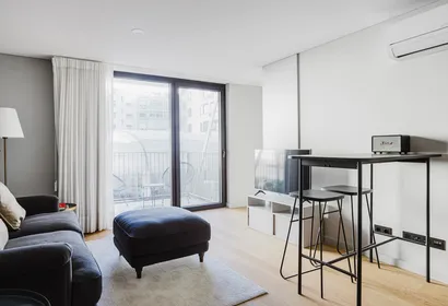 Avenidas Serviced Apartment