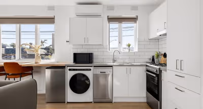 Wellington St. Serviced Apartment