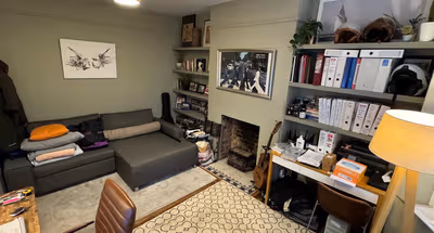 Bramston House 4 Bedrooms Condo with Steam Room