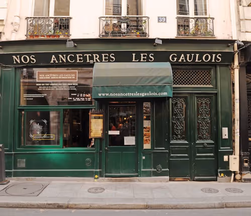 Cradle of French Luxury Ile St Louis