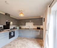 Fully equipped kitchen at 22 Lacewood Close