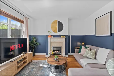 Living room at 234 Dedworth Road