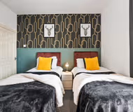 Bedroom at 29 Great Central Avenue
