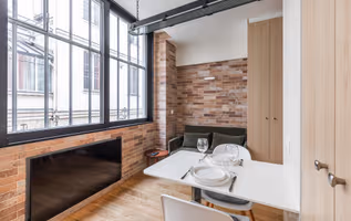 Rue Montevideo 2eme Serviced Apartment