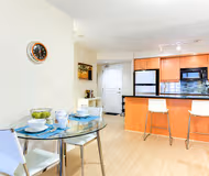 Epic Suite Simcoe Street Apartment