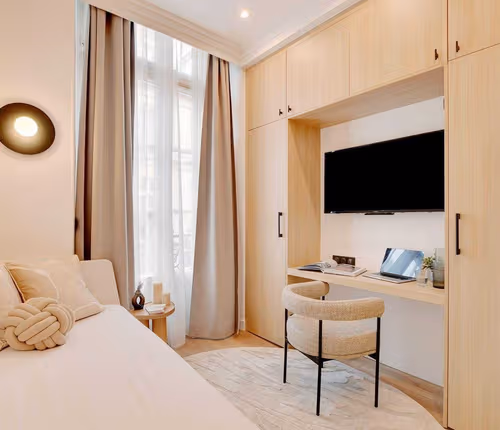 Modern Studio in Palais Royal, Mobility Lease