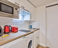 République Serviced Apartment