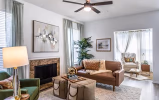 Grove Ct W Apartment