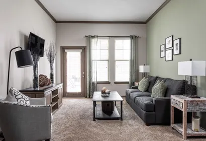 Skipping Stone Trace Apartment