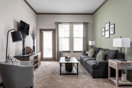 Skipping Stone Trace Apartment