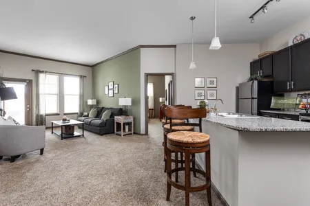 Skipping Stone Trace Apartment