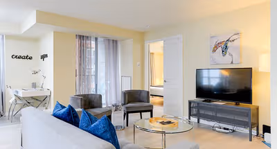 Harmony Simcoe Street Apartment