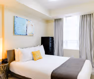 Harmony Simcoe Street Apartment