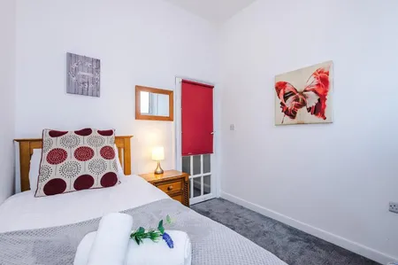 Brook Street Apartment