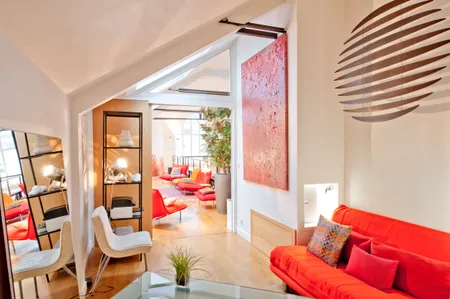 True luxury in a 330m² Montorgueil Loft