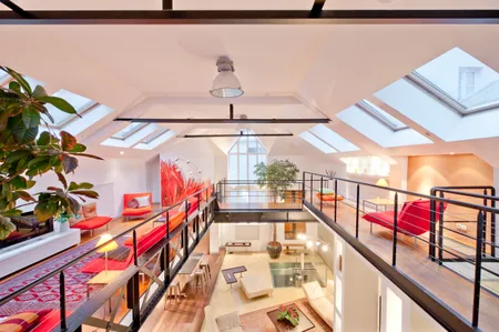 True luxury in a 330m² Montorgueil Loft